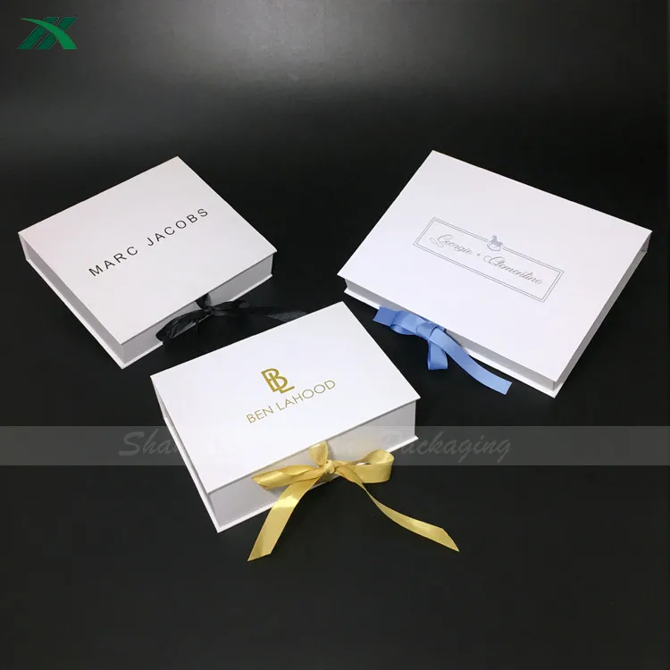 custom white jewelry box for bracelet packing with ribbon