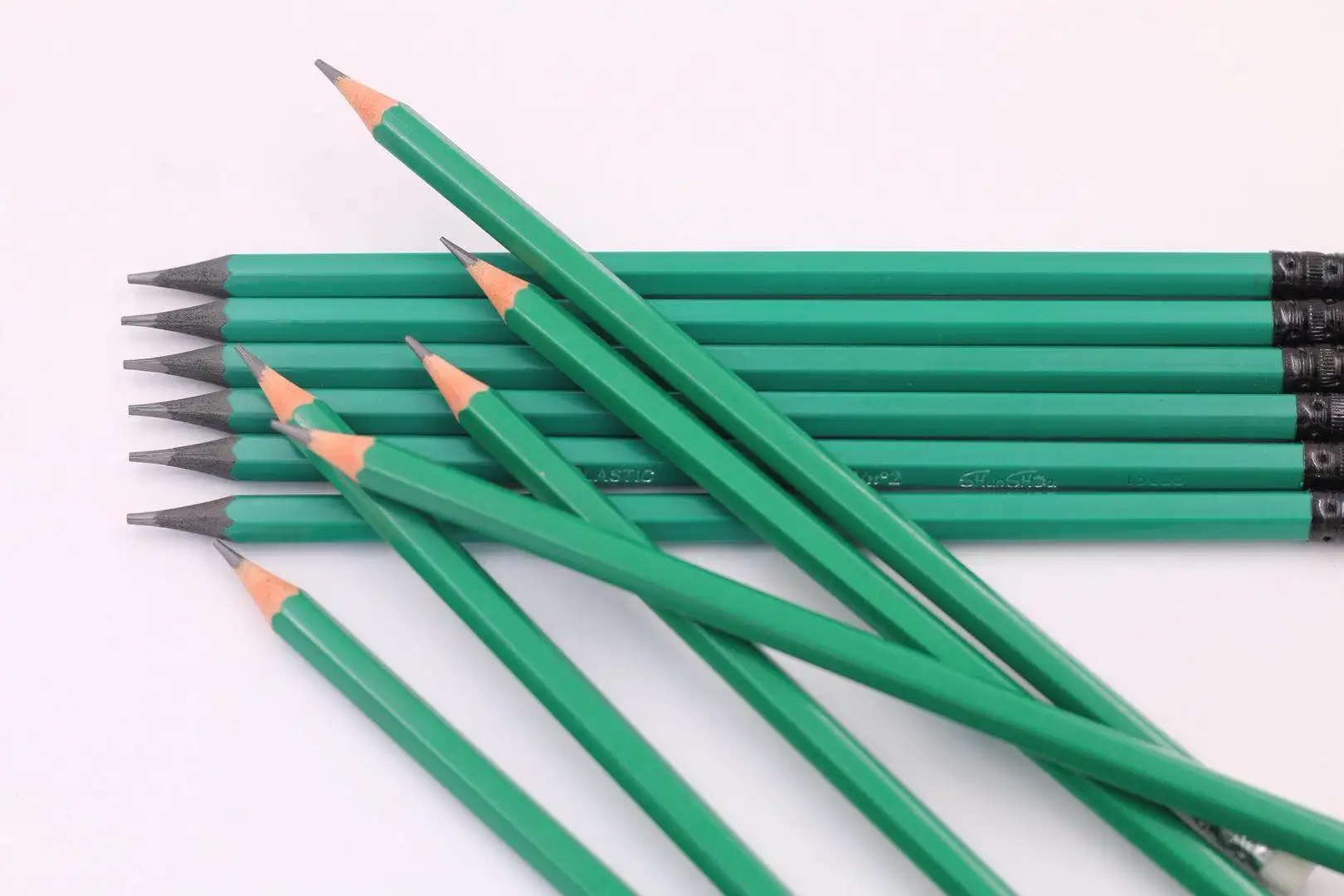 Карандаши простые набор 12 шт карандаши чернографитные с ластиком