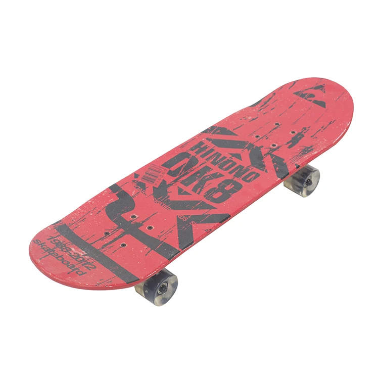 便宜的 8英寸枫叶滑板滑板出售