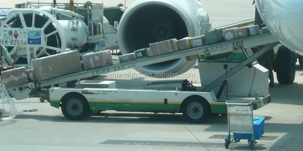 self-propelled aviation airport plane luggage cargo belt loader/ aircraft baggage belt unloader