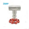 /product-detail/cf8-cf8m-stainless-steel-thread-globe-valve-brand-leyon-globe-valve-pn16-manufacturer-60687912816.html