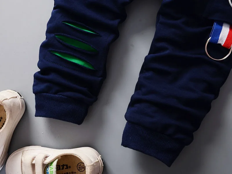 HTB1uj7_SpXXXXc3XFXXq6xXFXXXc