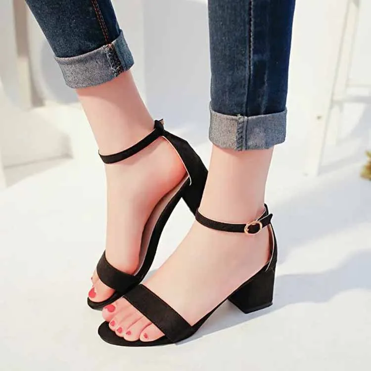 Summer new style heel shoes women's shoes thick with open toe suede sexy word buckle with women's sandals shoes in stock wholesa, Black pink gray beige
Summer new style heel shoes women's shoes thick with open toe suede sexy word buckle with women's sandals shoes in stock wholesa, Black pink gray beige