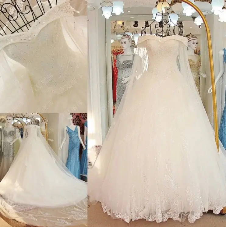 Luxury High-end off-shoulder Wedding Dresses 2018 lace Beads Ball Gowns Custom Size Bridal Gown WD5611
Luxury High-end off-shoulder Wedding Dresses 2018 lace Beads Ball Gowns Custom Size Bridal Gown WD5611