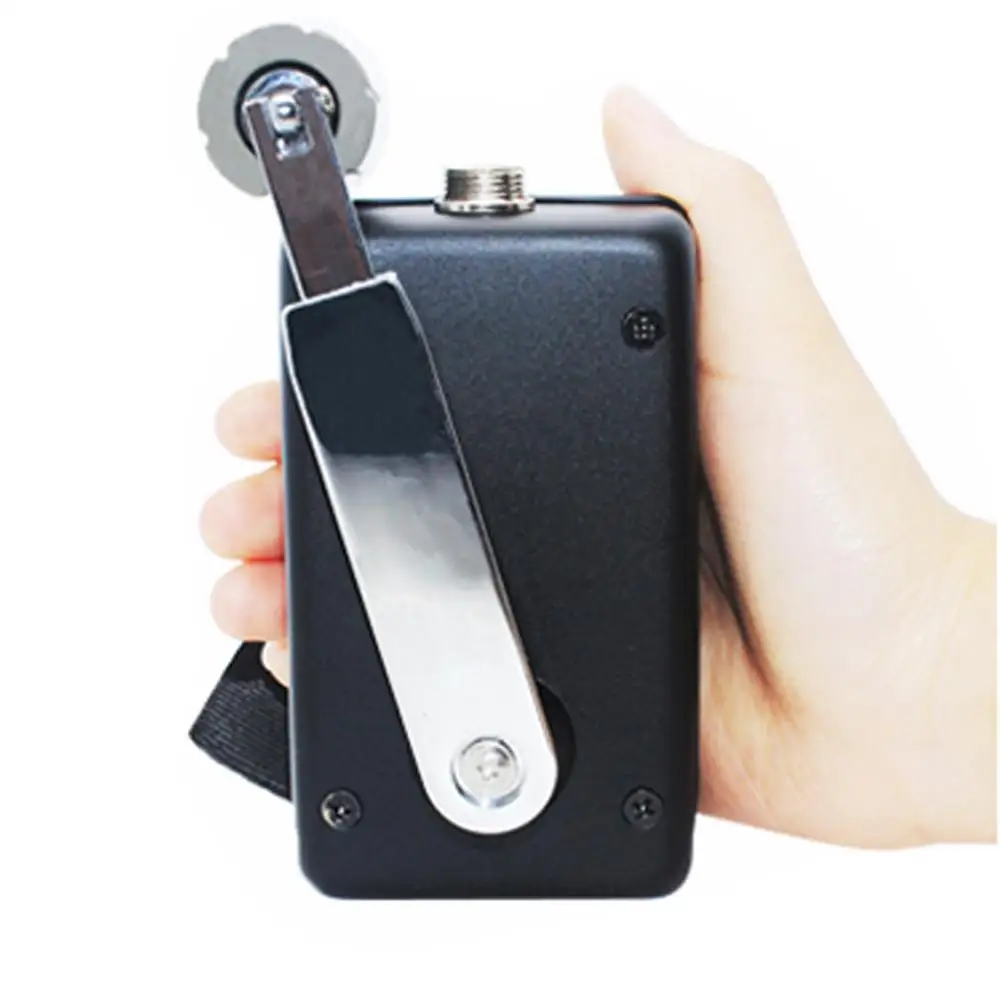 hand crank generator02.jpg