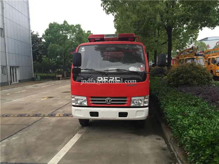 2000L fire fighting truck1.JPG
