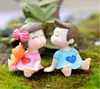 Sweety Lovers Couple Figurines Miniatures Fairy Garden Gnome Moss Terrariums Resin Crafts Decoration Accessories