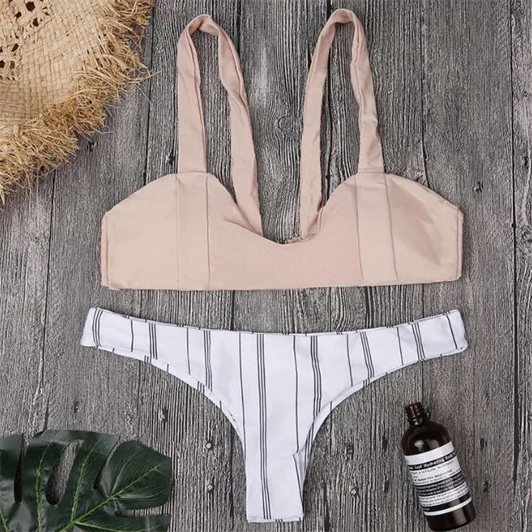New Design Teen Girl Cute Bikini swimwear Pink Vertical Striped Metal Buckle Swimsuit 2019
New Design Teen Girl Cute Bikini swimwear Pink Vertical Striped Metal Buckle Swimsuit 2019