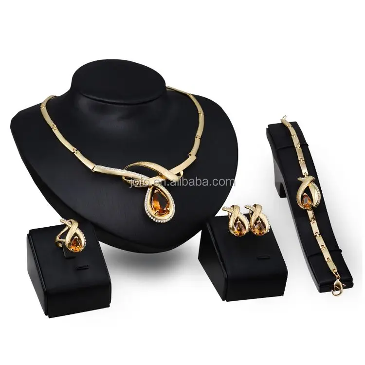 Fashion African Style 18 k Gold Plated Jewelry Set /Hot Sale Collar Necklace Earrings Bracelet Rings
Fashion African Style 18 k Gold Plated Jewelry Set /Hot Sale Collar Necklace Earrings Bracelet Rings