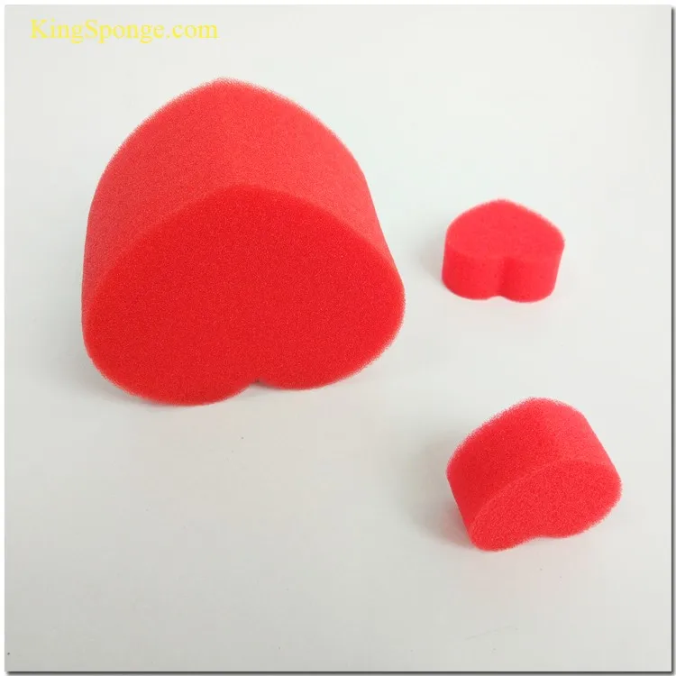 sponge hearts red.jpg