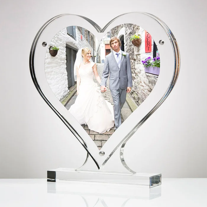 Double Sided Magnetic Clear Acrylic Photo Frame Heart Shaped Acrylic Magnetic Picture Frame For Wedding Anniversary