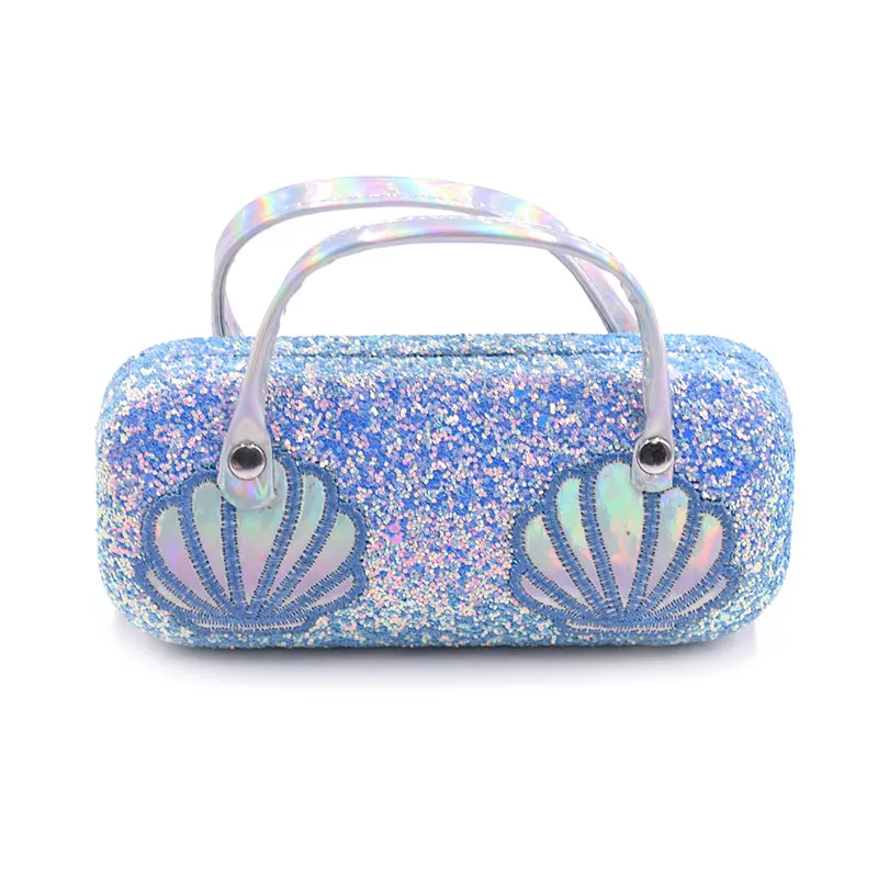Custom Latest Style Small Lovely Design Children Eyeglasses Case With Handle, Green,red,brown,black,etc.
Custom Latest Style Small Lovely Design Children Eyeglasses Case With Handle, Green,red,brown,black,etc.