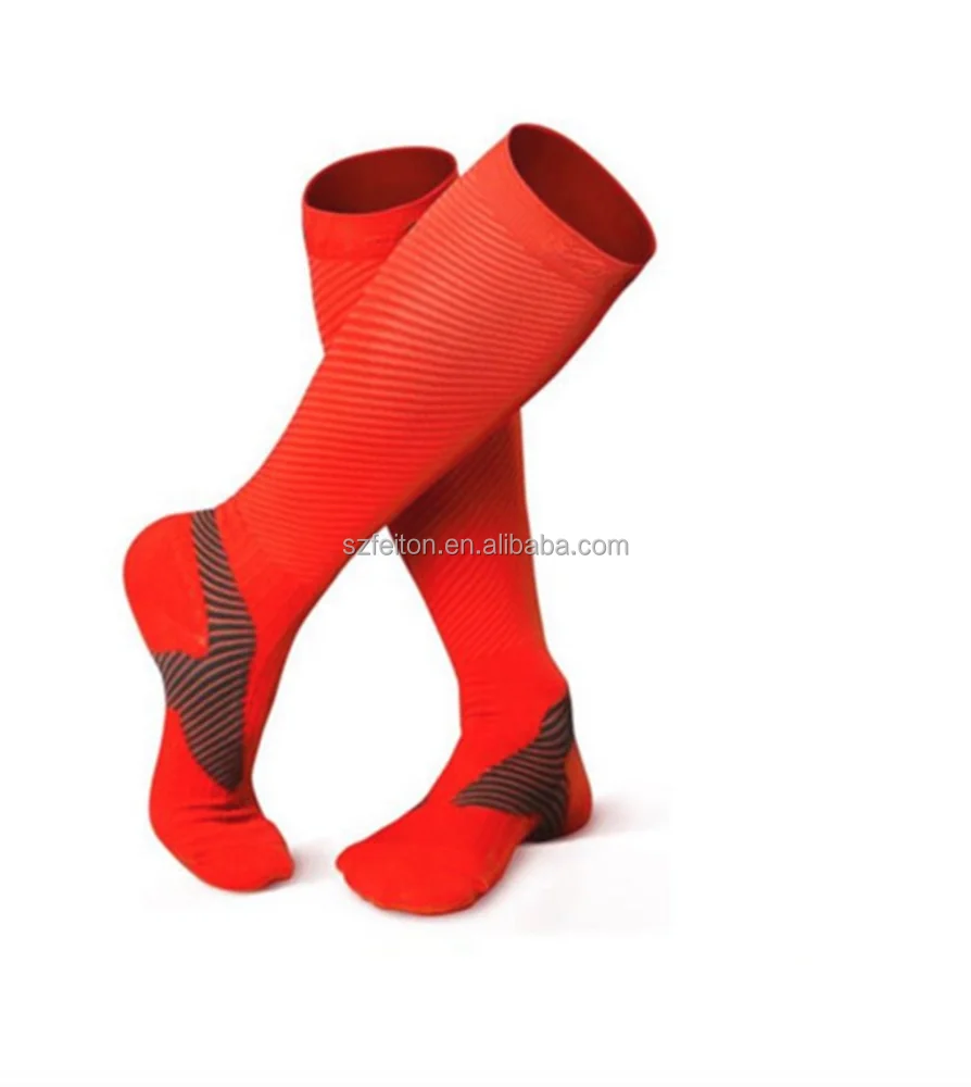 Hot sell Improve Blood circulation mens compression socks