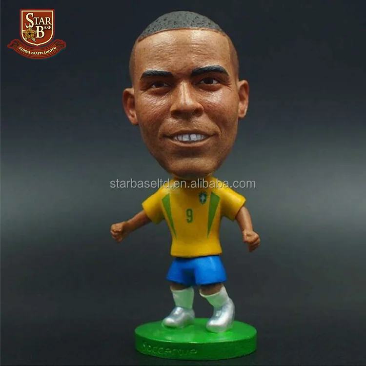 Soccer Player Star 9# RONALDO (BRA-2002) 2.5" Toy Doll Figure