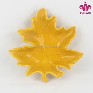 maple leaf shape