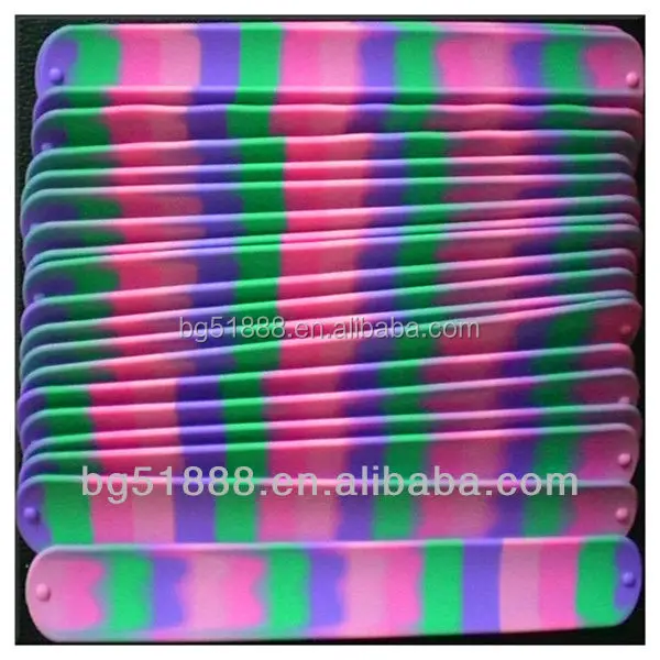 hot promotional silicone slap band wholesale favourable rubber