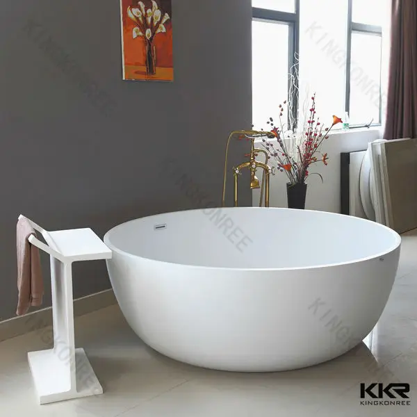 small pedestal tub