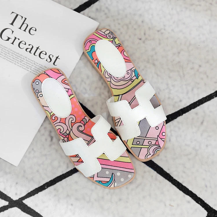 Sandals and slippers women's summer fashion wear printed H slippers net red graffiti painted wild beach slippers, Black, pink, apricot
Sandals and slippers women's summer fashion wear printed H slippers net red graffiti painted wild beach slippers, Black, pink, apricot