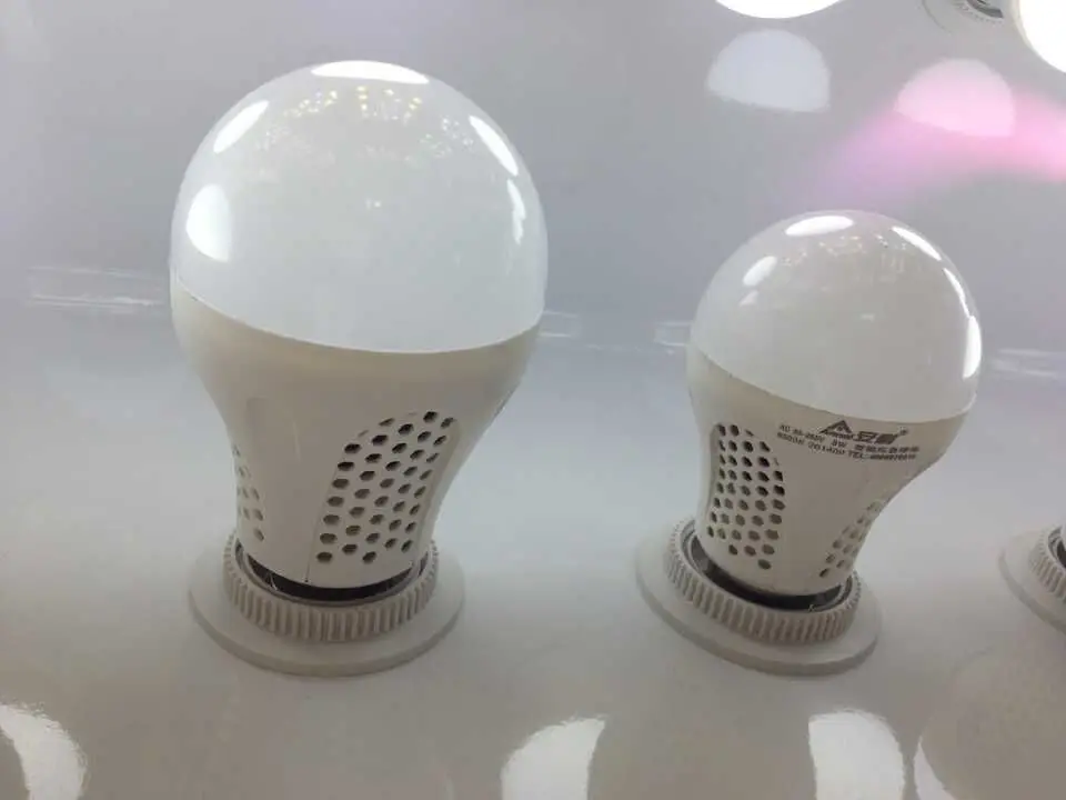 Emergecy9wled電球と電球の光を建て- 非常用バッテリーled電球仕入れ・メーカー・工場