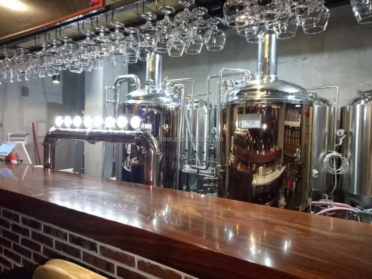 Rose gold brewhouse 01 (1).jpg