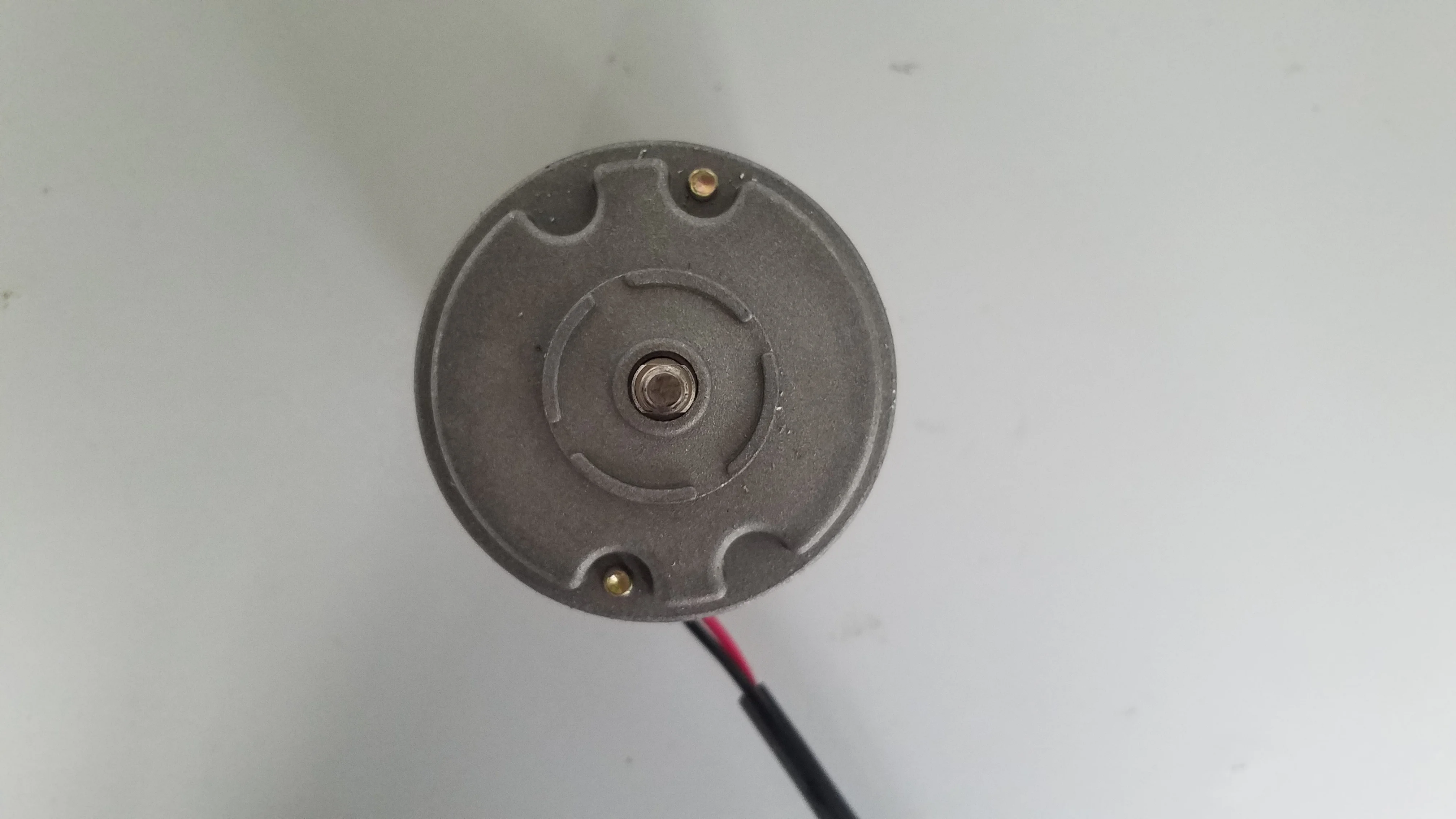 Linrui-zd-2924h-d02 Bus Condenser, 12V/24V, TS16949 - detail 12