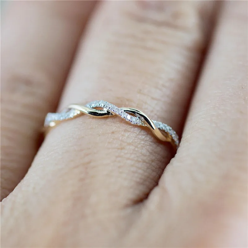 Rose Gold Color Twist Classical Cubic Zirconia Wedding Engagement Ring for Woman Girls Austrian Crystal Gift Rings, Silver
Rose Gold Color Twist Classical Cubic Zirconia Wedding Engagement Ring for Woman Girls Austrian Crystal Gift Rings, Silver