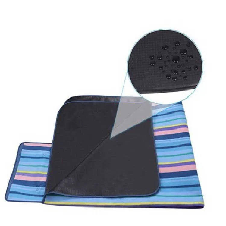 Waterproof Outdoor Rug Rubber Backed Picnic Rug Cheap Folding Picnic