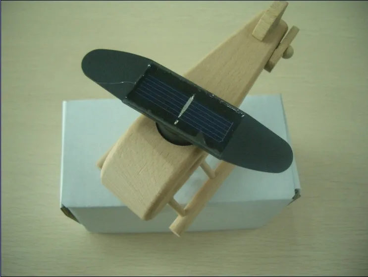 Solar Wooden Airplane (4).jpg