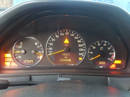 12351 4
