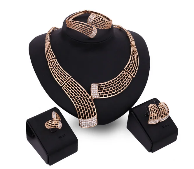 New Popular Exaggerated Hollow Net Totem Type Necklace Earring Solid Women Style Pendant Jewelry Sets 4Pcs
New Popular Exaggerated Hollow Net Totem Type Necklace Earring Solid Women Style Pendant Jewelry Sets 4Pcs