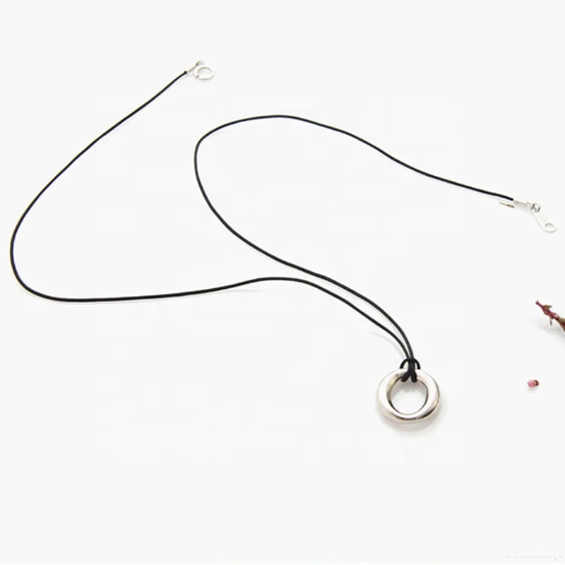 2019 Hot Sale Wholesale 925 Sterling Silver Black Cord Ring Pendant Simple Statement Necklace FOr Women Girl Gift
2019 Hot Sale Wholesale 925 Sterling Silver Black Cord Ring Pendant Simple Statement Necklace FOr Women Girl Gift