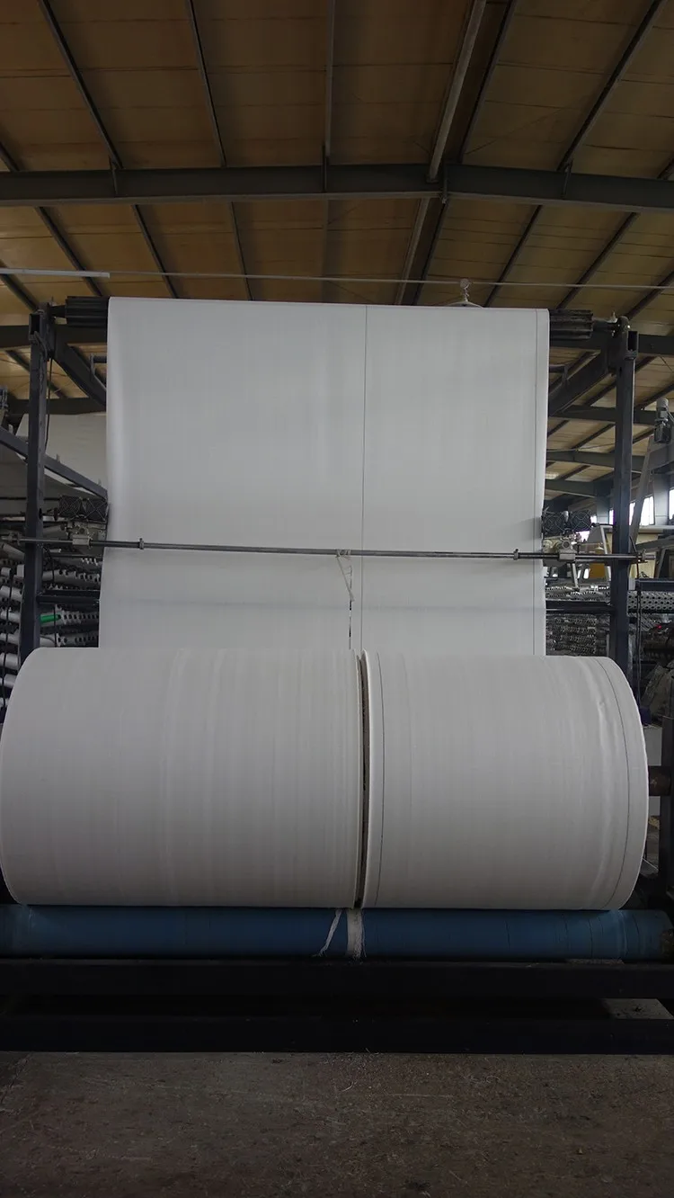 Cheap PP woven Fabric Roll For Packaging Bags