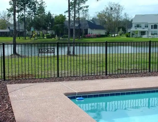 pool fence 13.jpg