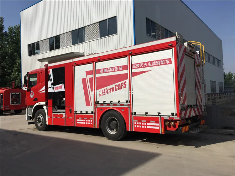 fire fighter truck06.JPG