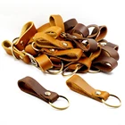 Wholesale custom fashion highly soft genuine leather keychain