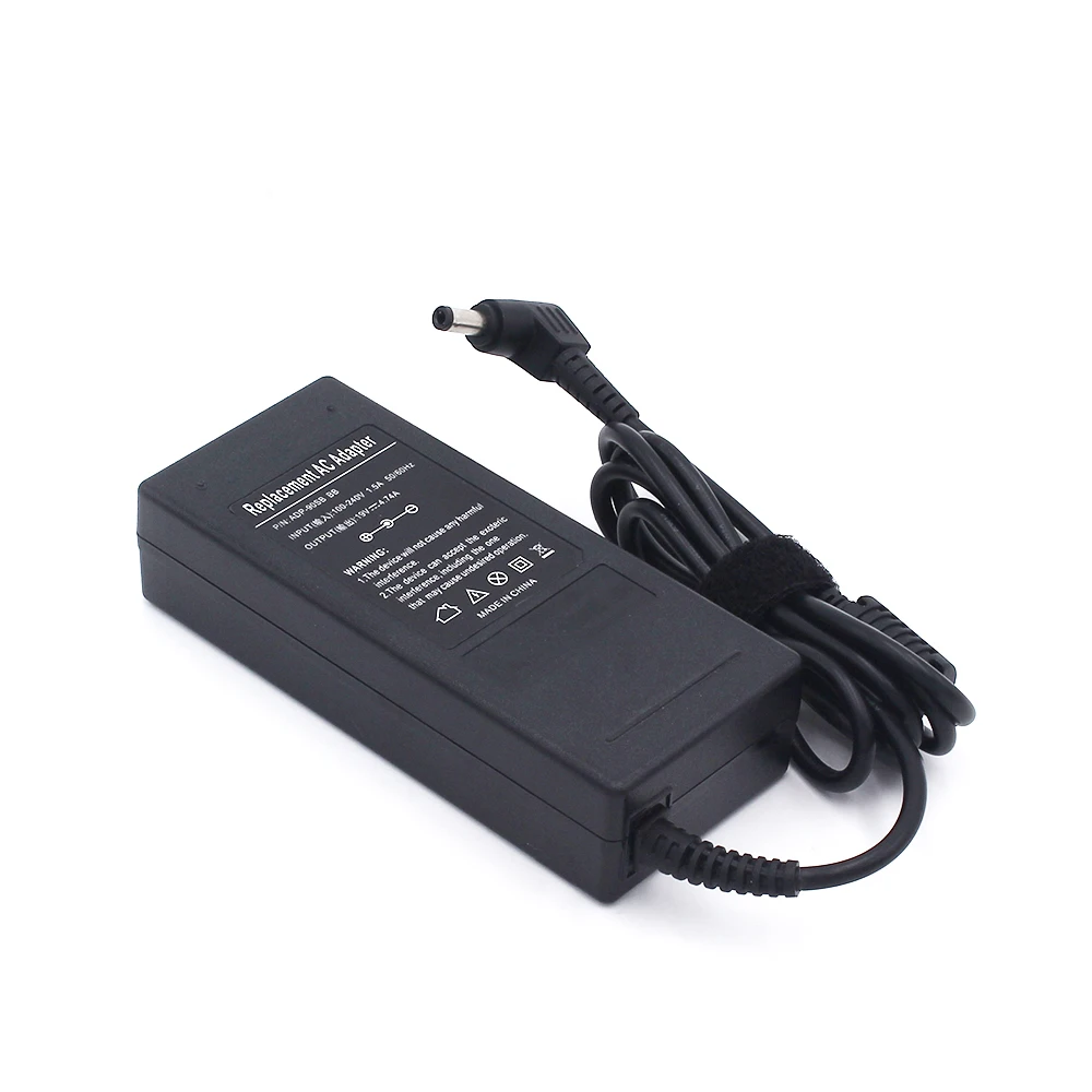 Factory Supply 90W Universal 19V 4.74A AC Adapter For Acer/Toshiba / Asus / HP Laptop Charger