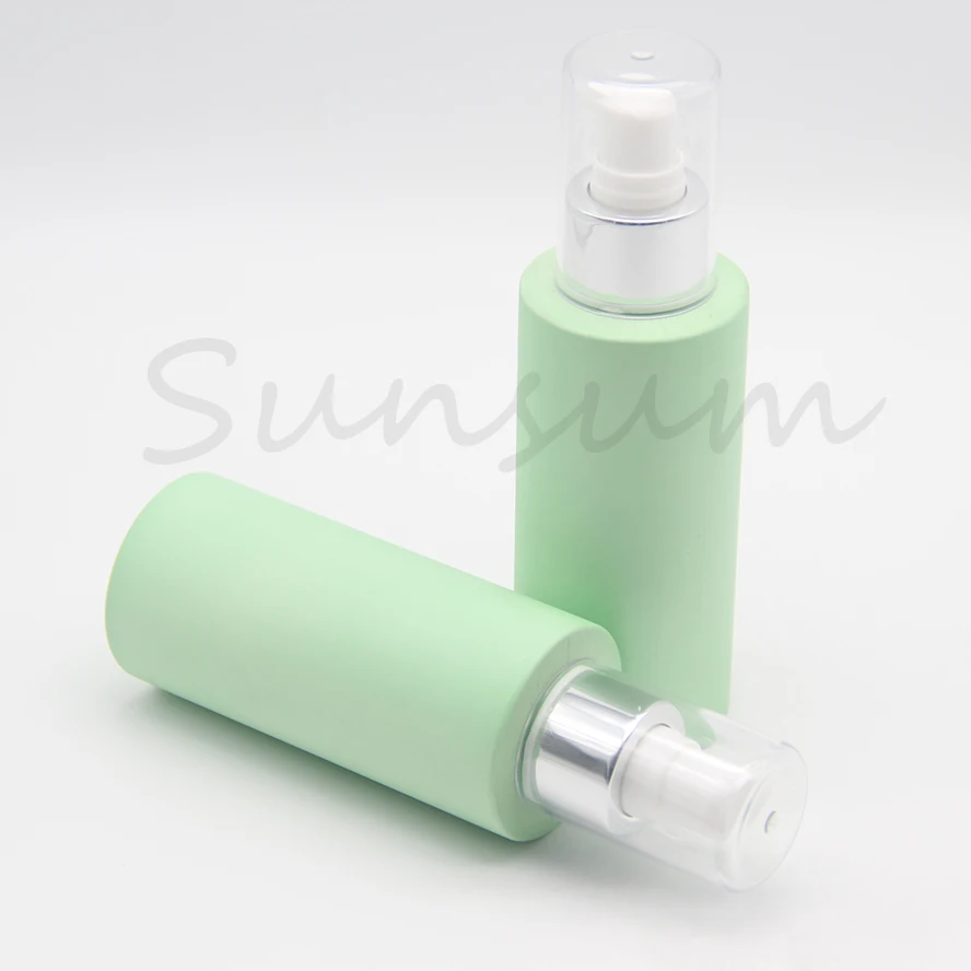 Matte Green Plastic PET Moisturizing Lotion Bottle with Sliver Pump