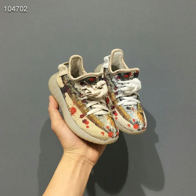 2019 spring new children's breathable flying woven casual shoes boys and girls net red graffiti running old shoes tide
2019 spring new children's breathable flying woven casual shoes boys and girls net red graffiti running old shoes tide