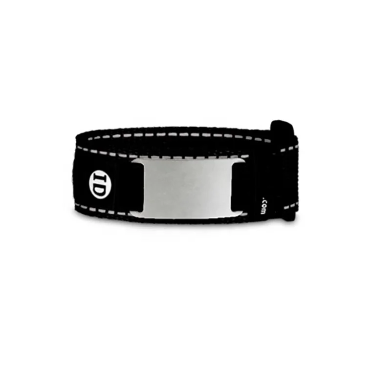 Wholesale Personalized sports ID wrist band, soft silicone Custom Engraving Bracelets
Wholesale Personalized sports ID wrist band, soft silicone Custom Engraving Bracelets