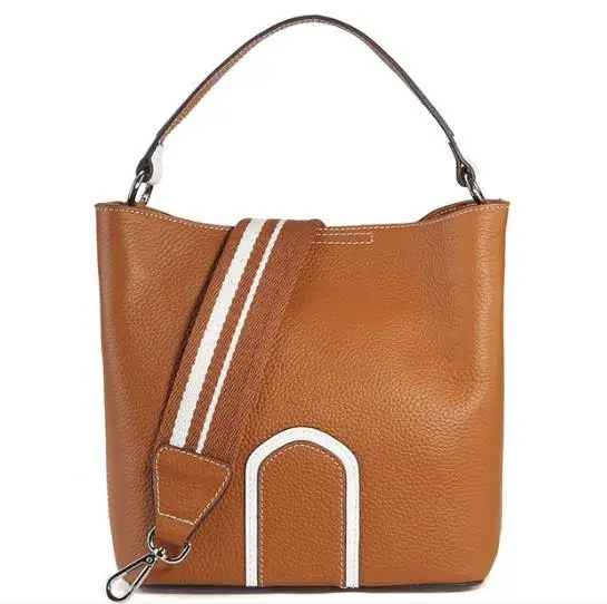 2021 New Spring Panelled Genuine Leather Bucket Bag Women Handbag Wide 2 Straps Portable Female Shoulder Messenger Bag
2021 New Spring Panelled Genuine Leather Bucket Bag Women Handbag Wide 2 Straps Portable Female Shoulder Messenger Bag