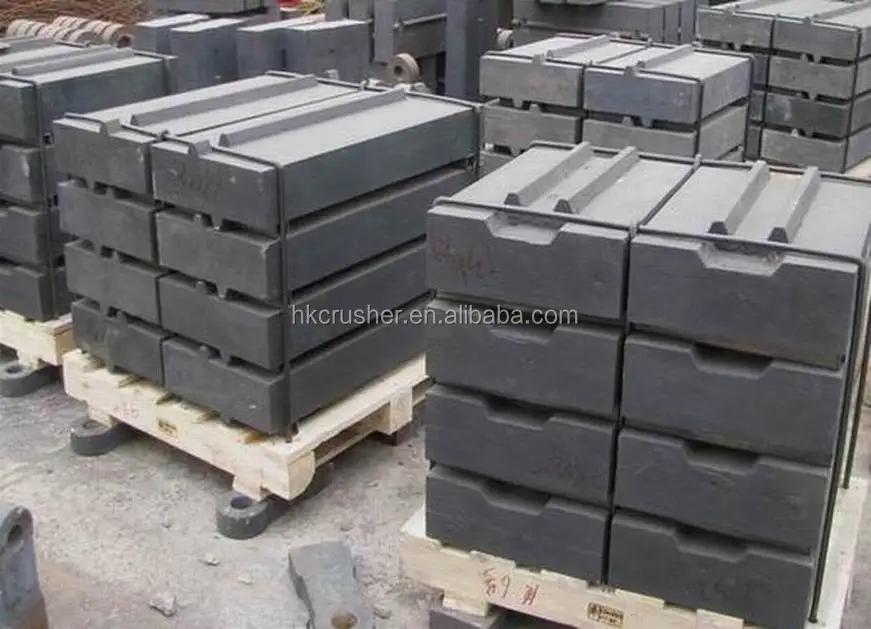 Impact crusher blow bars