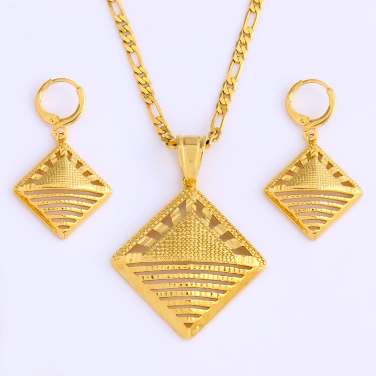 FanSheng Prismatic Hollow Gold Plated Pendant/Necklace And Earring Jewelry Sets For Women Of Gift, Gold color
FanSheng Prismatic Hollow Gold Plated Pendant/Necklace And Earring Jewelry Sets For Women Of Gift, Gold color