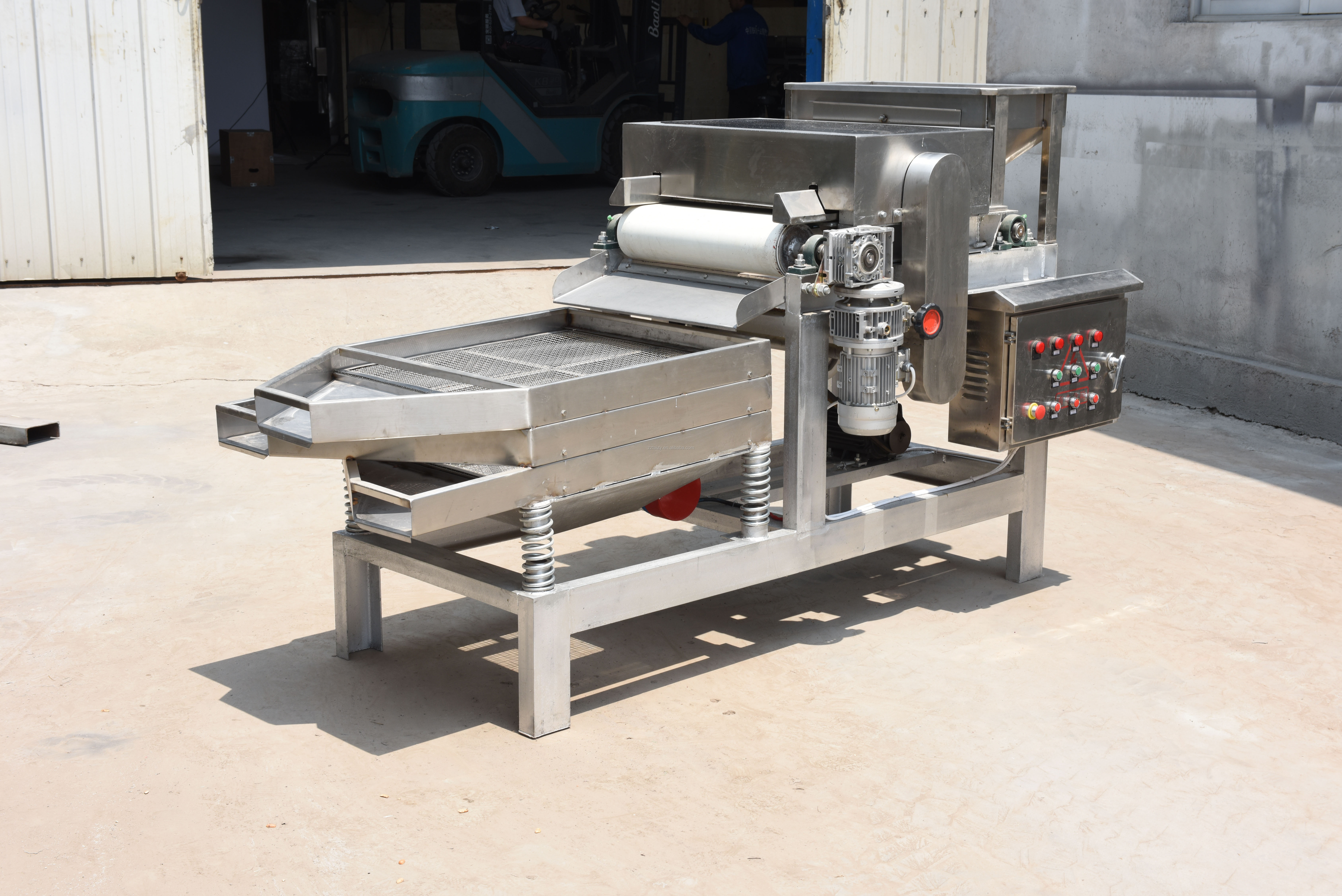 almond chestnut cutting machine peanut chopping machine peanut milling crusher crushing machine
