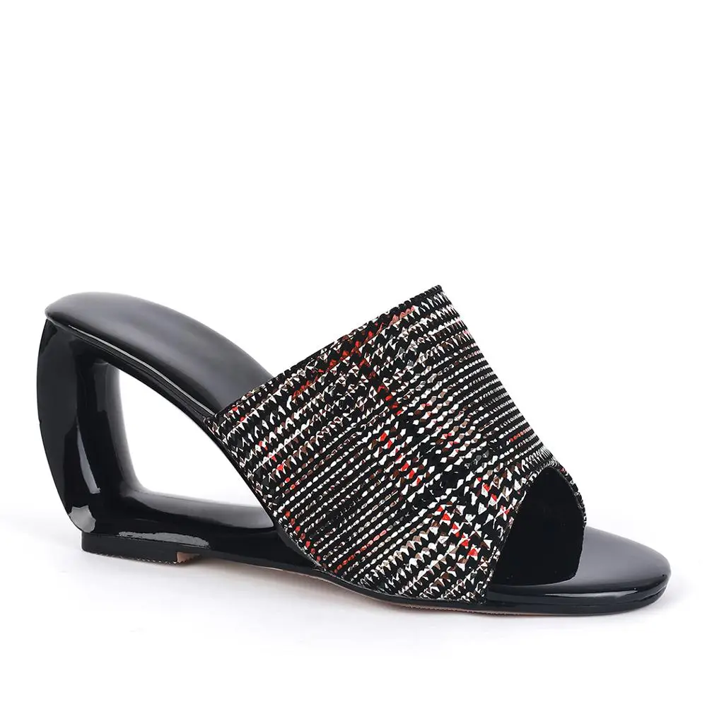 WETKISS Hot Selling Large Size 43 Checkered Strange Heel Slippers OEM High Heel Slides Custom Slides Shoes Women Slides Slippers, Red, black
WETKISS Hot Selling Large Size 43 Checkered Strange Heel Slippers OEM High Heel Slides Custom Slides Shoes Women Slides Slippers, Red, black
