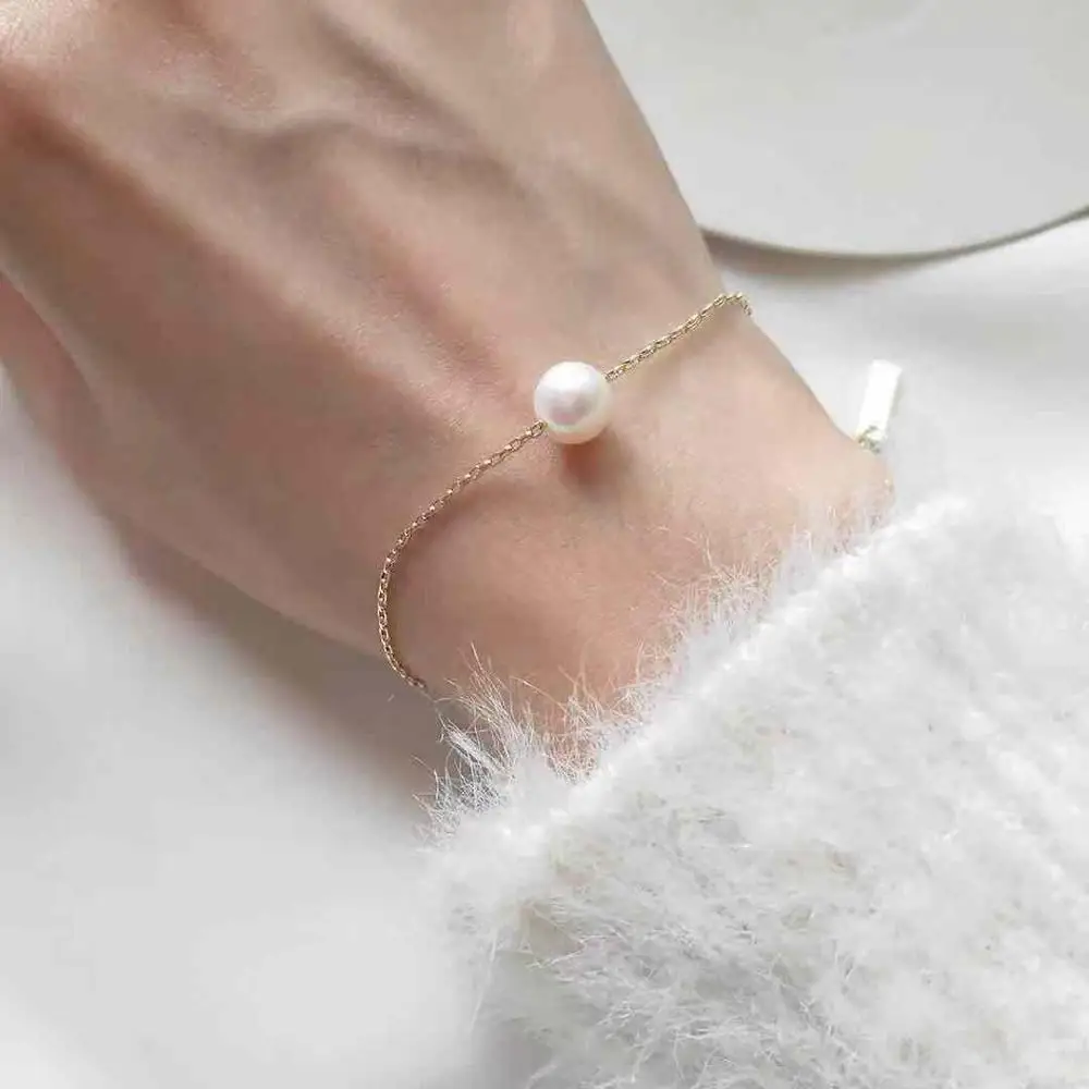 new design fashion 18k gold plated cool simple fresh water pearl charm bracelet, Silver
new design fashion 18k gold plated cool simple fresh water pearl charm bracelet, Silver