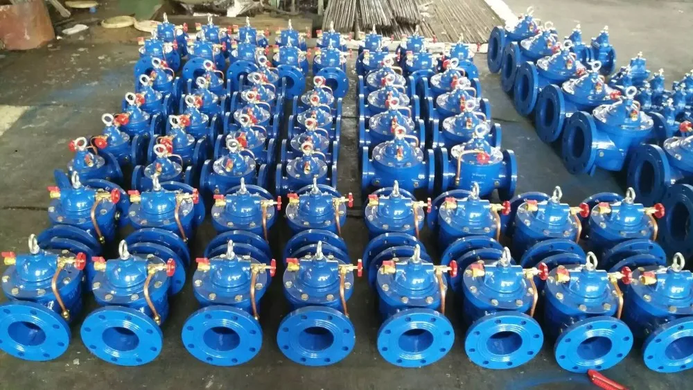 リモコンの水タンク100x鋳鉄製のフロートバルブ、 水のフロートバルブ仕入れ・メーカー・工場