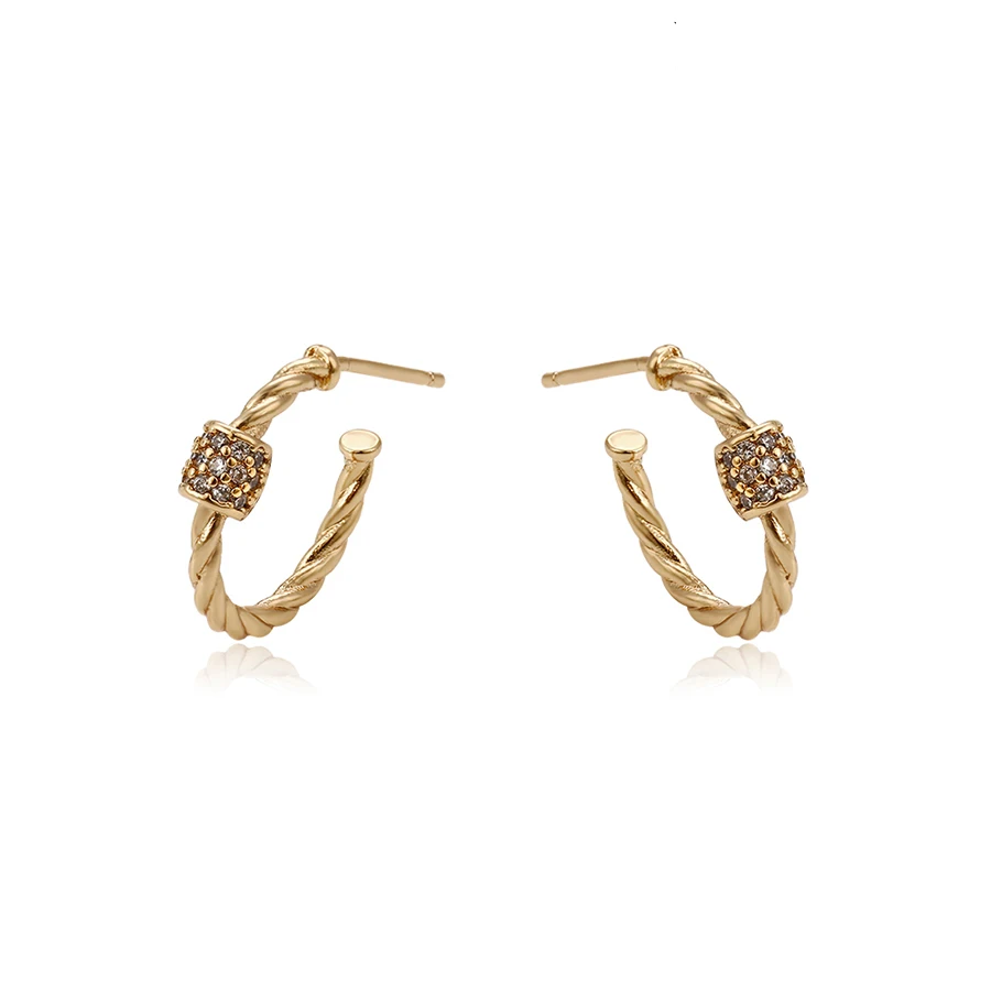 93331 Wholesale simply fashionable women jewelry 18k gold plated hoop earrings with tiny CZ diamond
93331 Wholesale simply fashionable women jewelry 18k gold plated hoop earrings with tiny CZ diamond