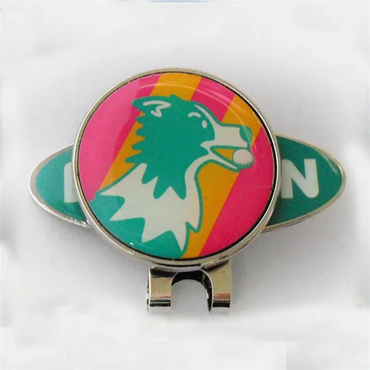 hat clip (2).jpg