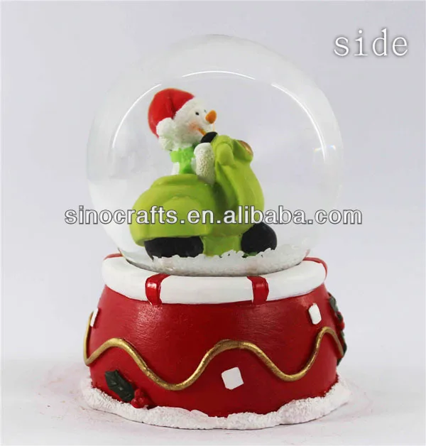 christmas snowman snowglobe     material polyresin and glass