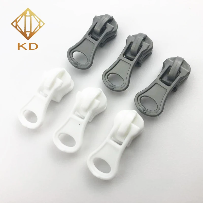 Environmental Protection Non Lock #5 Resin Plastic Zipper Slider For Widely Use, Custom color
Environmental Protection Non Lock #5 Resin Plastic Zipper Slider For Widely Use, Custom color